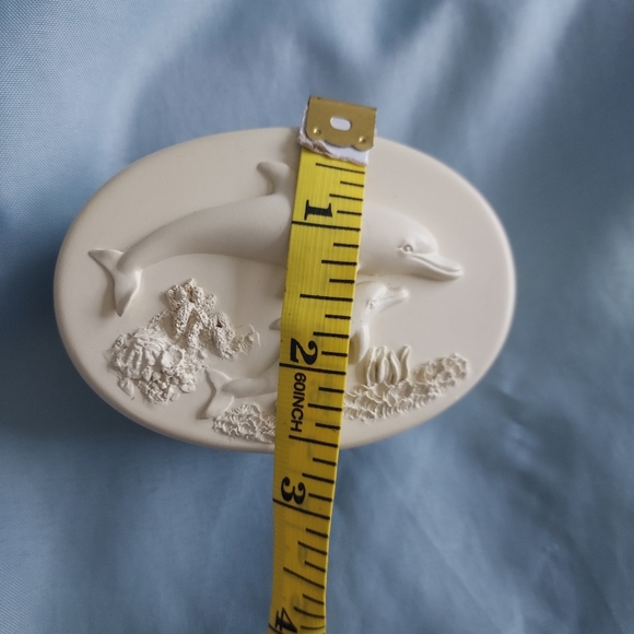 ANGELSTAR Wishing carved  Dolphin Trinket Box - (Ocean Sea Life Beach Coastal) - Picture 6 of 6